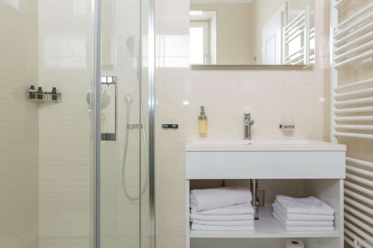 Apartments Villa Victoria 2 ดูบรอฟนิก ภายนอก รูปภาพ